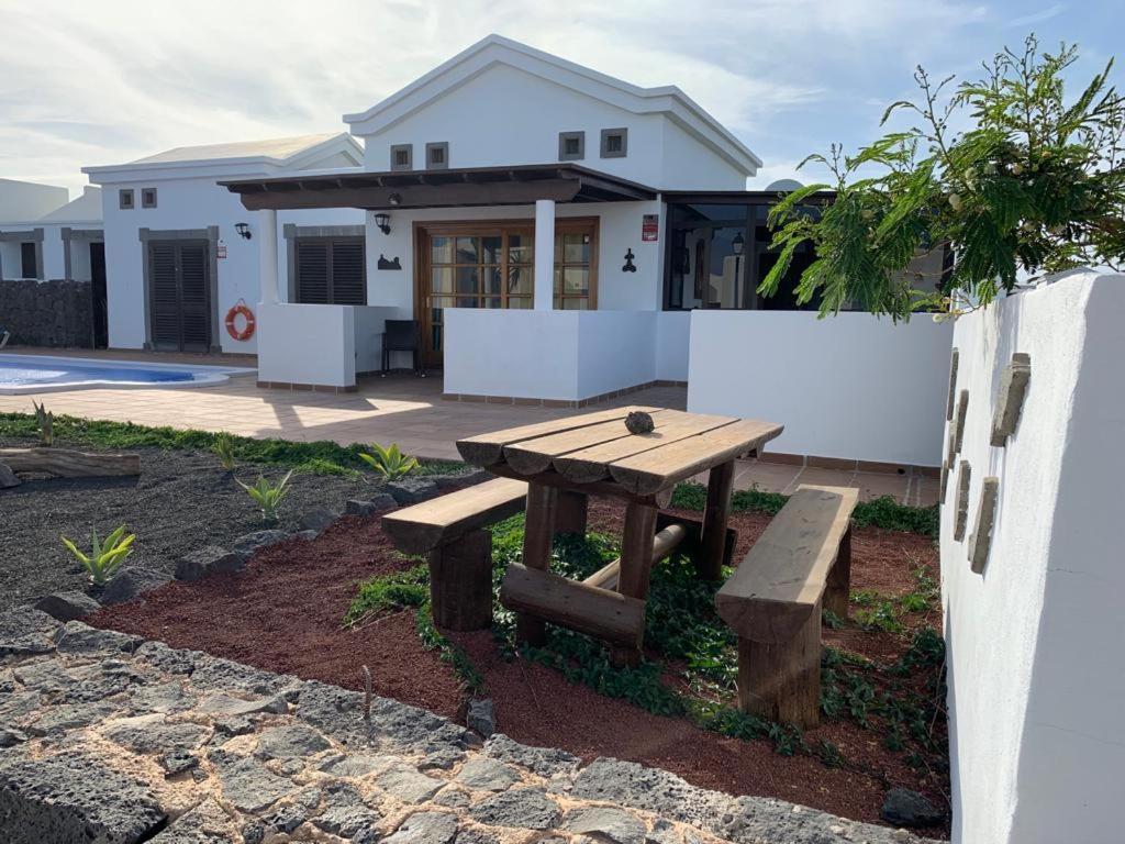 Villa Daga Yaiza  Exteriör bild
